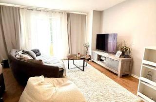 Wohnung kaufen in 83301 Traunreut, Modernisierte 1-Zi-Wohnung mit Balkon und Tiefgarage – werthaltige Kapitalanlage mit Wohnqualität