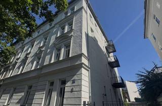 Wohnung kaufen in Brudermühlstraße 12, 81371 Sendling, 3-Zimmer-Altbauwohnung an der Isar | denkmalgeschützt, kernsaniert, bezugsfrei | PROVISIONSFREI
