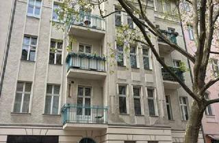 Wohnung kaufen in Motzstraße 62, 10777 Schöneberg, Charmante Altbau-Gartenremisenwohnung mit Hofgarten nahe Viktoria-Luise-Platz