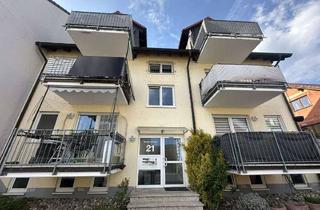 Wohnung kaufen in 63834 Sulzbach, Helle 3-Zimmer-Wohnung mit Balkon, Stellplätzen und Keller in ruhigem Mehrfamilienhaus