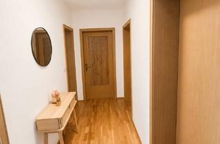 Wohnung kaufen in 85622 Feldkirchen, Helle 3-Zimmer-Wohnung mit Südwestbalkon und Garage - sofort bezugsfrei