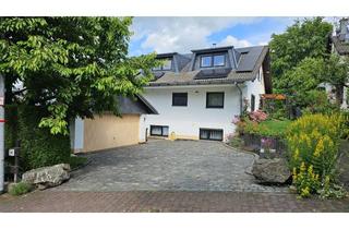 Wohnung mieten in 53639 Königswinter, Königswinter Ittenbach, 3Z/K/D/B Komfort-Dachgeschosswohnung, 83/72 qm, Einbauküche , kleiner Garten