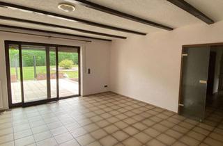 Wohnung mieten in 67727 Lohnsfeld, GEOSSZÜGIGE UND GEPFLEGTE 3 ZKB-WOHNUNG MIT GARTEN, BALKON UND GARAGE IN RUHIGER LAGE!