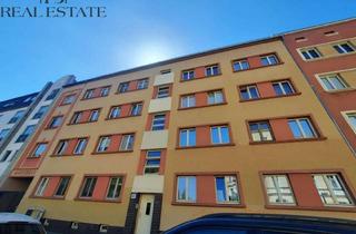 Wohnung mieten in Maxim-Gorki-Straße 39, 39108 Stadtfeld Ost, Sanierte 2-Raumwohnung inkl. Balkon und EBK auf Wunsch !