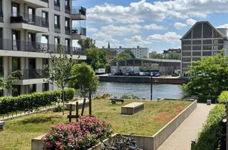 Wohnung mieten in Stralauer Platz 35, 10243 Friedrichshain, Mittendrin, die Spree im Blick: 2 Zimmer Wohnung am Ostbahnhof!