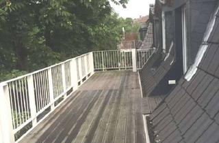 Wohnung mieten in 60322 Westend-Nord, Dachgeschossetage mit grosser Terrasse hinter der Alten Oper