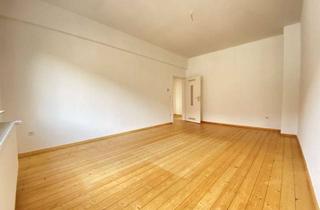 Wohnung mieten in Overdyker Str., 44809 Hamme, Altbau-Charme mit Balkon ins Grüne – WG geeignet! ✨
