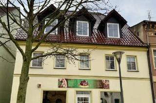 Wohnung mieten in Markt, 03226 Vetschau, Gemütliche 2-Raum-Wohnung mit EBK am Markt von Vetschau zu vermieten!