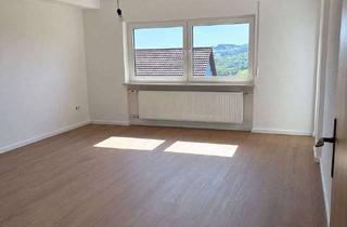 Wohnung mieten in Rebenweg, 97922 Lauda-Königshofen, Moderne 3-Zimmer Einliegerwohnung mit HWR, Balkon/Terrasse und Stellplatz