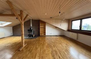 Wohnung mieten in 52152 Simmerath, Charmante Dachgeschosswohnung mit Holzofen und viel Stauraum in Lammersdorf