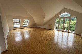 Wohnung mieten in Salinenstraße 28a, 97688 Bad Kissingen, Große 4-Zimmer Dachgeschosswohnung mit zwei Balkonen