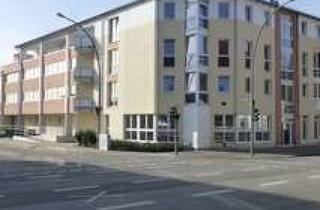 Garagen mieten in Holtenklinker Str. 108, 21029 Bergedorf, Freie Tiefgaragenstellplätze!