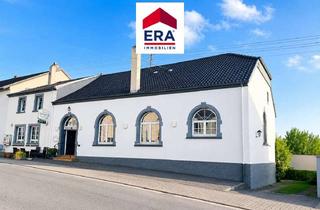 Haus kaufen in 66802 Überherrn, WOHNEN + GASTRONOMIE-PANORAMABLICK IN BERUS