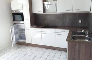 Wohnung mieten in Moritzstraße 33, 08525 Plauen, Erstklassige 4-Raum-Whg. mit Balkon und Einbauküche