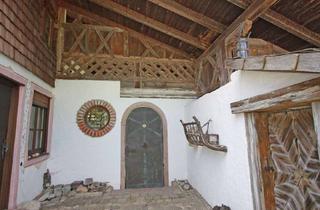 Haus kaufen in 83139 Söchtenau, Besonderes Landhaus mit herrlichem Bergpanorama