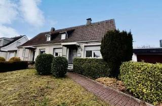 Doppelhaushälfte kaufen in 58638 Iserlohn, Neuer Preis: Vermietete Doppelhaushälfte (Wohnrecht) + Garage, gute Lage in Iserlohn, zum Verkauf