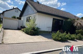 Haus kaufen in 71272 Renningen, Gepflegter Bungalow mit großem Garten in ruhiger Lage