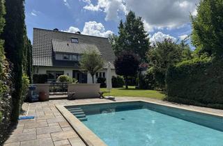 Einfamilienhaus kaufen in 33397 Rietberg, Wohnkomfort trifft Lebensqualität – Attraktives Einfamilienhaus mit Pool und Traumgarten in Rietberg