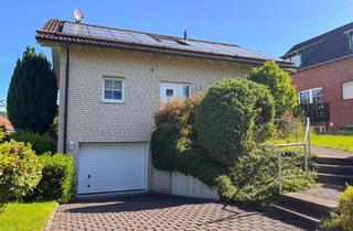 Einfamilienhaus kaufen in 51570 Windeck, Gepflegtes Einfamilienhaus mit Terrasse, Garten und Garage in zentraler Lage von Windeck/Rosbach!