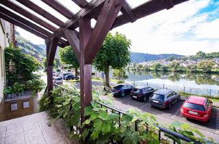Mehrfamilienhaus kaufen in 56856 Zell, Renoviertes Mehrfamilienhaus mit fantastischem Moselblick in beliebter Lage von Zell-Mosel