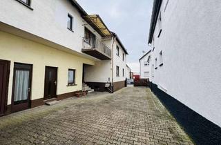 Einfamilienhaus kaufen in 76744 Wörth, Viel Potenzial für individuelle Wohnideen - Einfamilienhaus mit Scheune und Werkstatt