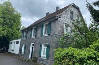 Haus kaufen in 42553 Velbert, Neviges- zentrumsnah! Hofschaft mit 2 Häusern, ehem kl. Betrieb , 2 Lager und Bauerngarten!