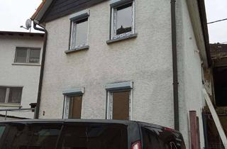 Einfamilienhaus kaufen in 35415 Pohlheim, Kernsaniertes Einfamilienhaus mit Innenhof – 4 Zimmer auf ca. 130 m² Wohnfläche