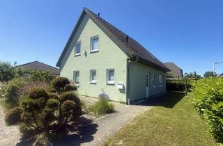 Haus mieten in Zu Den Birken, 18182 Bentwisch, Möbliertes Einfamilienhaus in Bentwisch-Goorstorf mit Einbauküche, zwei Bäder, Terrasse und Garten!!