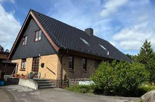 Haus mieten in 24576 Bad Bramstedt, Viel Platz für den Alltag in diesem sanierten Doppelhaus in Bad Bramstedt