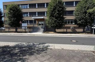 Anlageobjekt in Rungestraße 18/20, 16515 Oranienburg, Bürogebäude mit anliegender Kfz-Werkstatt