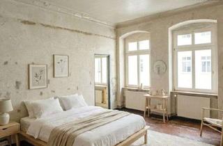 Anlageobjekt in Erich-Weinert-Straße, 10439 Prenzlauer Berg, HOMESK - Altbauklassiker mit Potenzial – Sanierungsbedürftige 1-Zimmer-Wohnung in Prenzlauer Berg