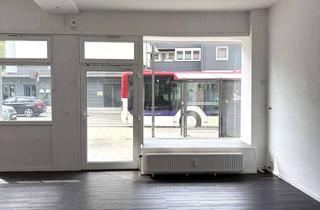 Büro zu mieten in Fallersleber Straße 29, 38100 Innenstadt, Helle Gewerbe- und Bürofläche in der City.
