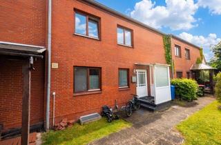 Reihenhaus kaufen in 24632 Lentföhrden, Gemütliches Reihenhaus mit Garten in Lentföhrden - Ein Familientraum in herausragendem Zustand