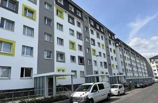 Wohnung mieten in Hartmut-Fiedler-Ring 10, 01809 Heidenau, Schöne 3-Raum-Wohnung direkt an der Müglitz