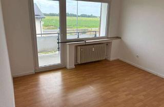 Wohnung mieten in Huppelratherstraße 13, 52445 Titz, Bezugsfreie, sanierte 3-Zimmer-Wohnung mit Einbauküche und Balkon in Titz-Jackerath!
