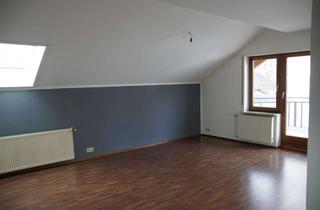 Wohnung mieten in 70771 Leinfelden-Echterdingen, Gepflegte 3-Zimmer-DG-Wohnung mit Balkon und Einbauküche in Leinfelden-Echterdingen