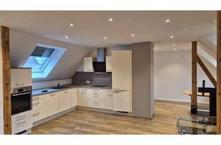 Wohnung mieten in Hundsgasse, 65205 Erbenheim, Helle Dachgeschosswohnung: Zwei Zimmer mit Stil in Wiesbaden-Erbenheim