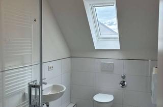 Wohnung mieten in Schelmenweg, 47229 Friemersheim, Erstbezug nach Kernsanierung 3,5-Zimmer-Dachgeschosswohnung in Duisburg-Friemersheim