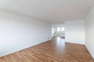 Wohnung mieten in 90491 Schoppershof, HEGERICH: Lichtdurchflutete 3 Zimmerwohnung mit wunderschönem Blick über Nürnberg!