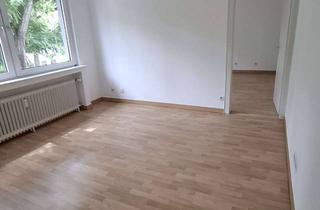 Wohnung mieten in 47798 Stadtmitte, Kleine gemütliche 2-Zi Whg. mit Küche, Diele, Duschbad mit "Hinterhofbalkon" für`s Feierabendgetränk