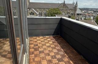 Wohnung mieten in 52064 Aachen, 2 Zimmer Dachgeschosswohnung inkl. Küche in Top Lage mit Balkon
