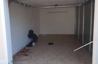 Garagen mieten in Pucher St, 82256 Fürstenfeldbruck, Fürstenfeldbruck Zentrum: Einzelgarage