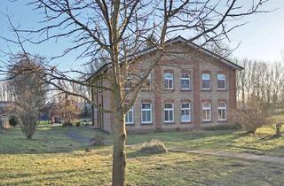 Mehrfamilienhaus kaufen in 23923 Lüdersdorf, Mehrfamilienhaus mit 3 WE (vermietet) inkl. einem noch abzutrennenden Baugrundstück