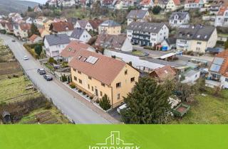 Haus kaufen in 97288 Theilheim, Solides Zweifamilienhaus im Würzburger Einzugsgebiet – viel Wohnraum, flexible Nutzung, Doppelgarage