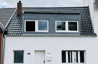 Haus mieten in 50769 Worringen, Wunderschönes saniertes Fischerhaus mit Rheinblick