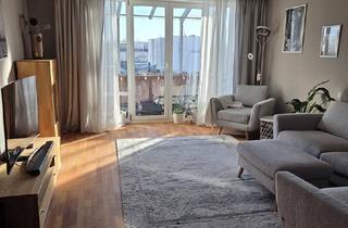 Wohnung kaufen in 21035 Hamburg, Moderne 3,5-Zimmer-Eigentumswohnung mit Balkon, Loggia & Carport in Hamburg-Allermöhe West