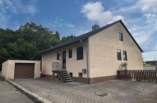 Einfamilienhaus kaufen in 76872 Freckenfeld, Familienfreundliches Wohnen in Freckenfeld - Haus mit großem Garten
