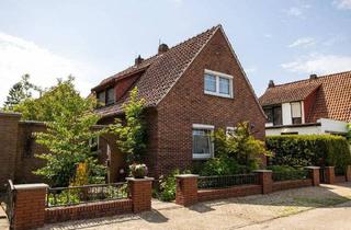Einfamilienhaus kaufen in 27777 Ganderkesee, Ganderkesee - *** GRÜNE SACKGASSENLAGE - CHARMANTES und GEMÜTLICHES EINFAMILIENHAUS - DREISEITIG FREISTEHEND ***