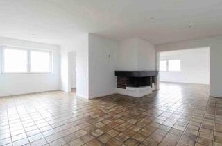 Wohnung kaufen in 33790 Halle, Halle (Westfalen) - Zentral gelegen: 4,5-Zimmer-Wohnung mit Balkon, Stellplatz & Fußbodenheizung - provisionsfrei