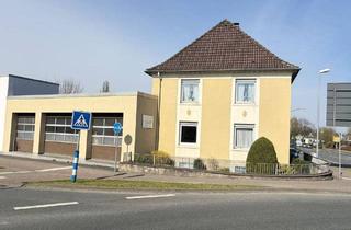 Haus kaufen in 32791 Lage, Lage - Wohnen und Arbeiten unter einem Dach zentral in Lage!